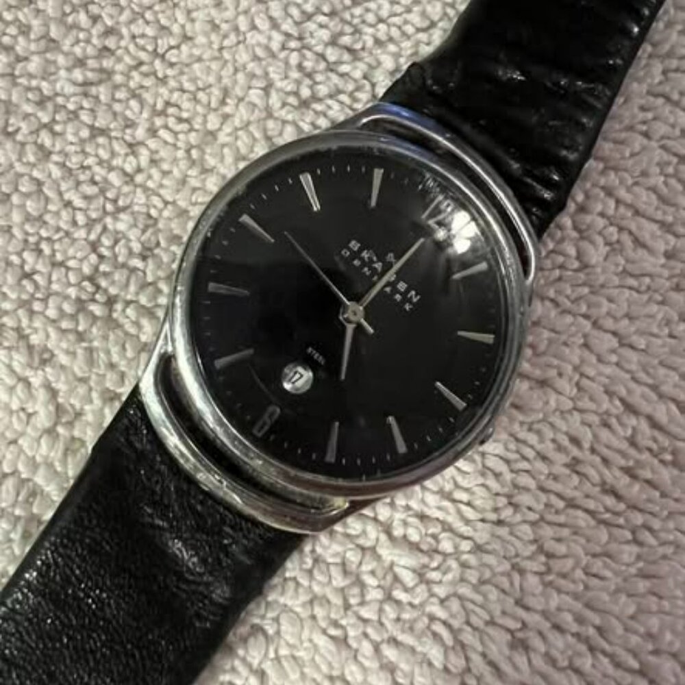 🐻Skagen - Analog Watch - As Is Condition - Needs Battery